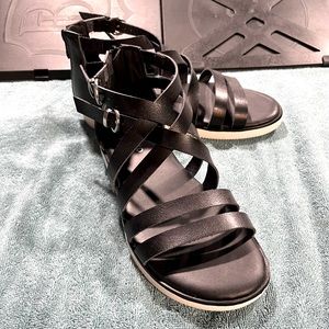 Torrid Black Zip Up Gladiator Sandals WW size 7